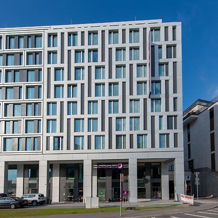 Premier Inn Stuttgart City Centre Экстерьер фото
